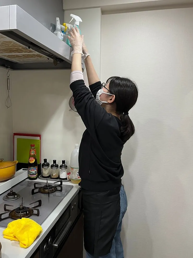 お客様お待ちの洗剤をお借りしてお掃除いたします