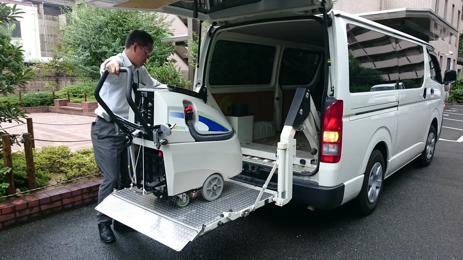 ご利用時のプロセスを丁寧に解説